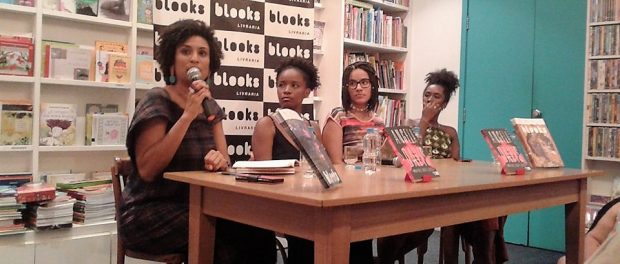 11/16 Angela Davis Book Launched With Keen Debate During Black Awareness Month in Rio - Luisa Fenizola